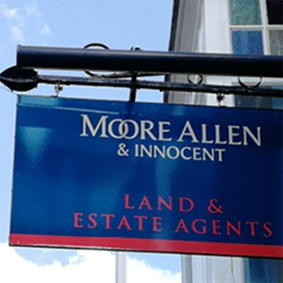  Signage - Fixed - 4 - 700px