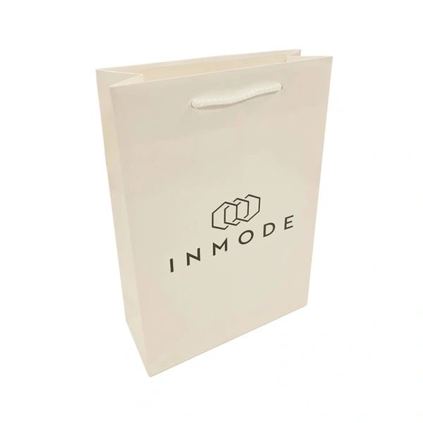  Packaging - Carrierbags - 700px - 4